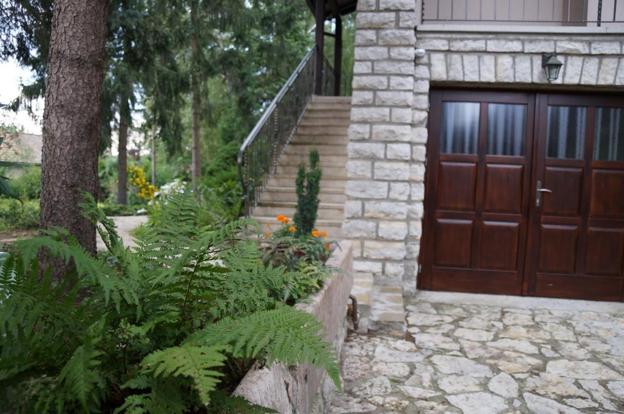 Fenyves Vendeghaz Apartment Babolna Exterior photo