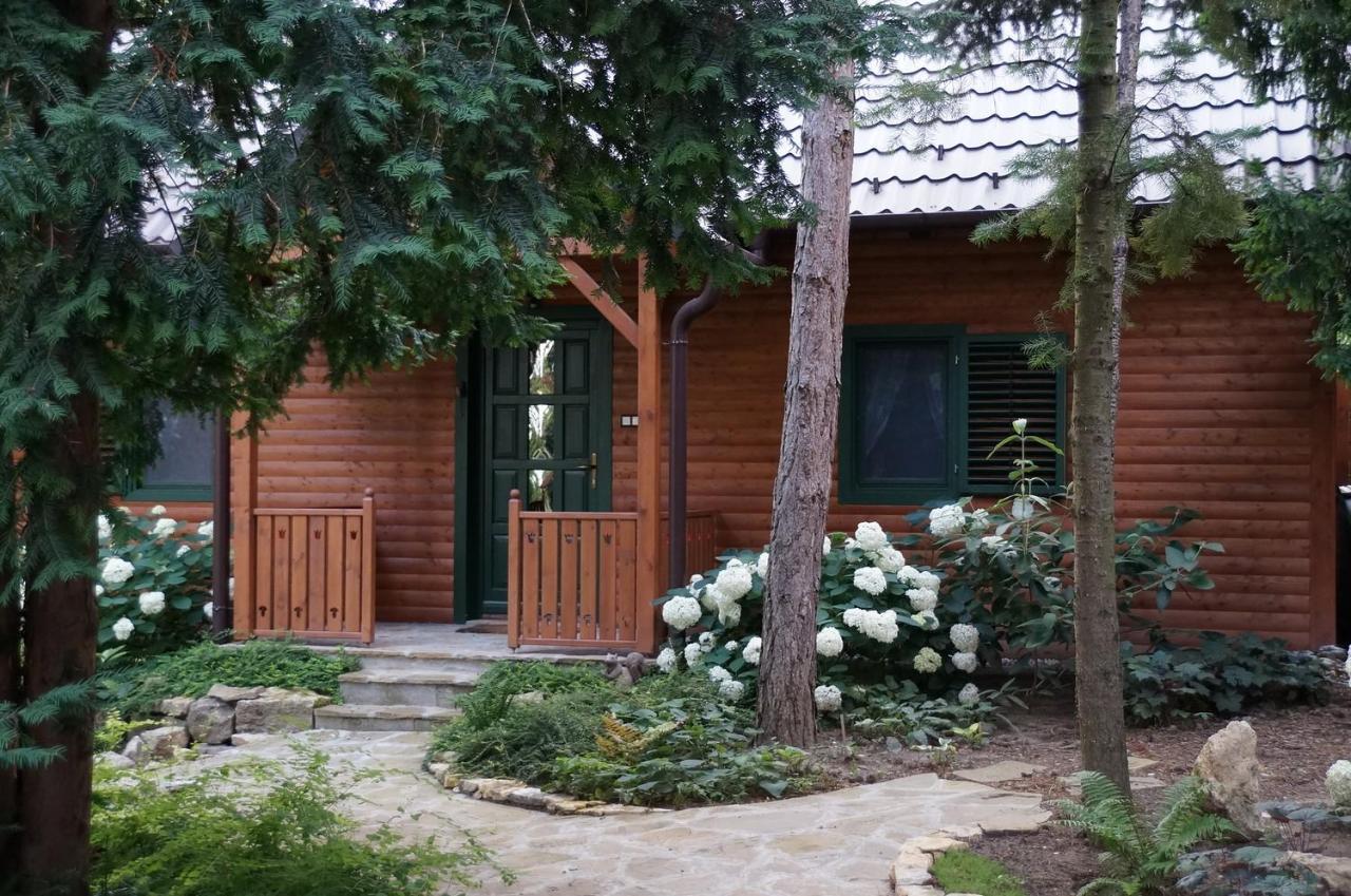Fenyves Vendeghaz Apartment Babolna Exterior photo